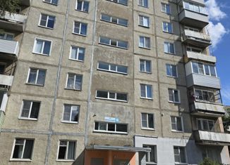 Продажа двухкомнатной квартиры, 43 м2, Ярославская область, улица Дементьева, 18