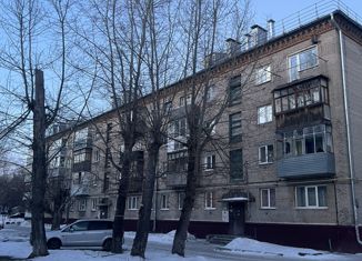 Продается 3-комнатная квартира, 43 м2, Барнаул, Новосибирская улица, 2А
