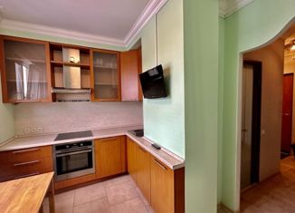 Продаю однокомнатную квартиру, 38 м2, Москва, улица Раменки, 11к1, район Раменки