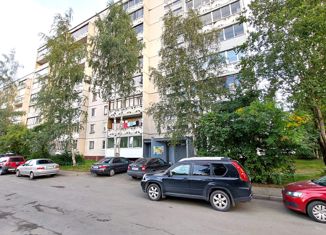Четырехкомнатная квартира на продажу, 71 м2, Петрозаводск, Сыктывкарская улица, 25