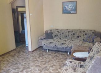 Сдам в аренду 2-ком. квартиру, 44 м2, Кемеровская область, Кузнецкий проспект, 32