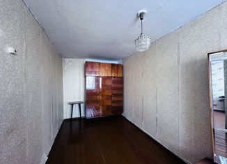 Продам 2-комнатную квартиру, 43.7 м2, Полысаево, улица Космонавтов, 65