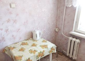 Продам 3-комнатную квартиру, 61 м2, Кемерово, улица Ворошилова, 3, Ленинский район