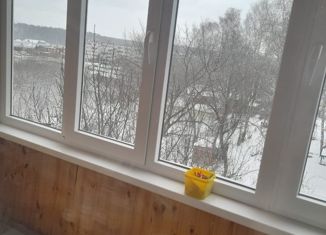 Продажа 3-ком. квартиры, 55 м2, Бугульма, улица Петра Чайковского, 6