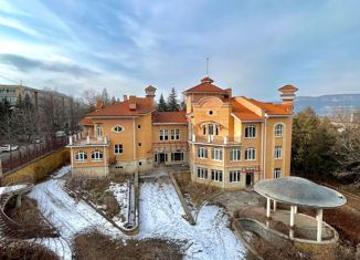 Продаю дом, 2052 м2, Кисловодск, Велинградская улица, 15