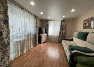 Продам 2-ком. квартиру, 42.2 м2, Санкт-Петербург, Среднегаванский проспект, 2/20, Среднегаванский проспект
