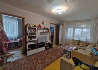 Продам трехкомнатную квартиру, 51 м2, поселок Целинный, улица Черёмушки, 17