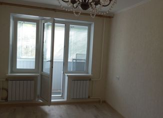 Продам 2-комнатную квартиру, 45.1 м2, Златоуст, улица имени М.С. Урицкого, 11А