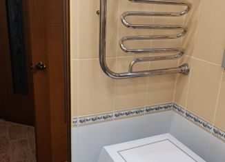 Продаю однокомнатную квартиру, 40 м2, Саров, улица Академика Негина, 16