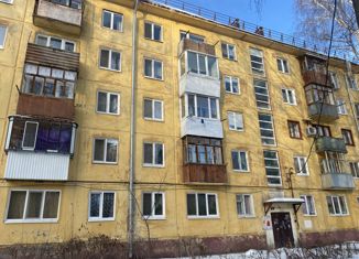 Продаю 2-ком. квартиру, 45.4 м2, Уфа, улица Мусоргского, 17, Дёмский район