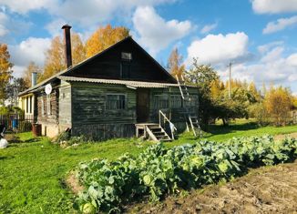 Продам 3-ком. квартиру, 74.8 м2, посёлок городского типа Кесова Гора, Садовая улица, 16