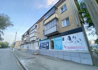 Продажа 2-комнатной квартиры, 44 м2, Челябинская область, улица Цвиллинга, 15