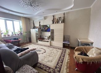 4-комнатная квартира на продажу, 84 м2, Якутск, улица Кузьмина, 22/2, Гагаринский округ