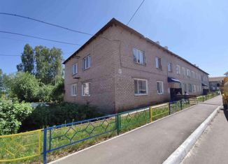 Трехкомнатная квартира на продажу, 58.2 м2, Бирск, Луговая улица, 26А