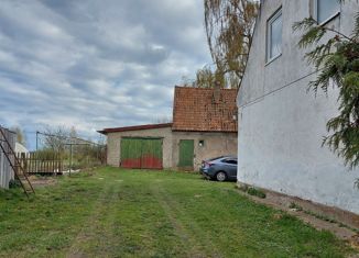 Продаю трехкомнатную квартиру, 72 м2, поселок Домново, улица Иркутско-Пинской Дивизии, 16