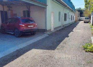 Продажа 3-комнатной квартиры, 50 м2, Керчь, Пролетарская улица, 32