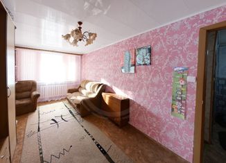 Продается двухкомнатная квартира, 42.8 м2, посёлок Первомайский, улица Симонова, 13