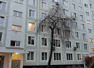 Продается трехкомнатная квартира, 52.7 м2, Москва, метро Строгино, Неманский проезд, 3