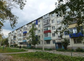 Продаю 2-комнатную квартиру, 46.7 м2, Ульяновск, улица Рябикова, 54