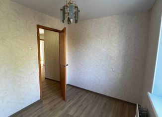 Продается трехкомнатная квартира, 58.2 м2, Киров, улица Конституции, 18В, Нововятский район