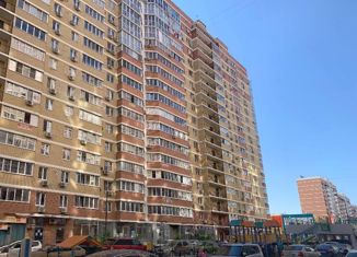 Продаю 2-ком. квартиру, 68 м2, Краснодар, улица Цезаря Куникова, 24к1, ЖК Времена Года 3