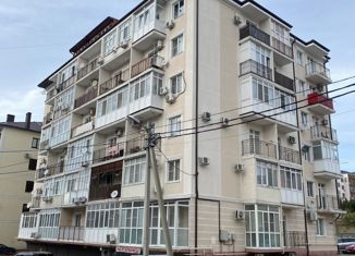 Продам 3-комнатную квартиру, 113 м2, Геленджик, Прасковеевская улица, 11