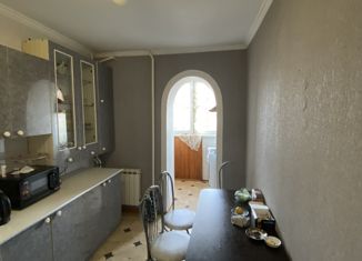 2-комнатная квартира на продажу, 52 м2, Минеральные Воды, улица Новосёлов, 10