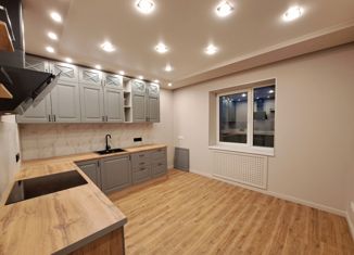 Продажа 3-ком. квартиры, 119.1 м2, Санкт-Петербург, Выборгское шоссе, 27к3, метро Парнас