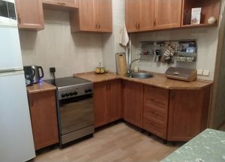 Продается 1-ком. квартира, 40.4 м2, Новосибирск, метро Студенческая, улица Титова, 9