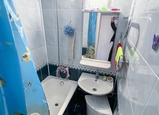 Продаю 2-комнатную квартиру, 45 м2, Москва, улица Миклухо-Маклая, 55, улица Миклухо-Маклая