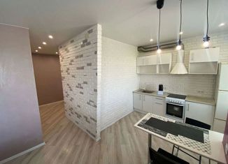 Двухкомнатная квартира на продажу, 43 м2, Кемерово, Кедровый бульвар, 1, жилой район Лесная Поляна