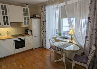 Продается 1-комнатная квартира, 43.6 м2, Санкт-Петербург, улица Бадаева, 14к4, метро Проспект Большевиков