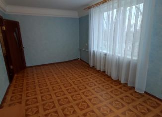 Продается 1-ком. квартира, 30.7 м2, Кингисепп, Аптекарский переулок, 8