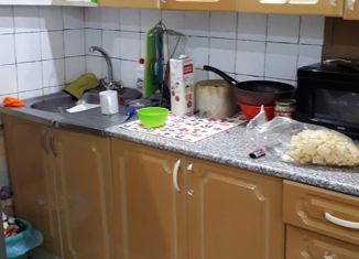 Продам 2-ком. квартиру, 61 м2, Верхний Тагил, улица Ленина, 98