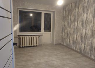 Продается 2-ком. квартира, 43 м2, Южноуральск, улица Космонавтов, 7