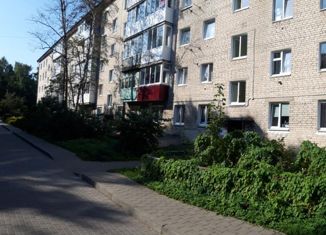 Продается трехкомнатная квартира, 57 м2, Светлогорск, Пионерская улица, 28