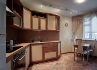 Сдается в аренду двухкомнатная квартира, 52 м2, Москва, аллея Витте, 4к1, аллея Витте