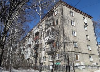 Продаю 2-комнатную квартиру, 43 м2, Екатеринбург, Комсомольская улица, 4Б, Комсомольская улица