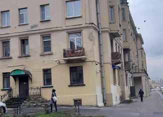 Продаю 2-ком. квартиру, 41.4 м2, Санкт-Петербург, Октябрьская набережная, 98к1, метро Пролетарская