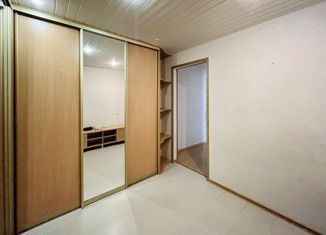 Продажа 3-комнатной квартиры, 80.6 м2, Нижний Новгород, улица Адмирала Макарова, 4к5, метро Заречная