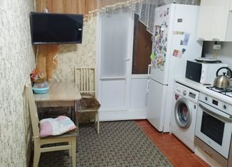 Продажа 2-комнатной квартиры, 44 м2, Нижнекамск, проспект Строителей, 10