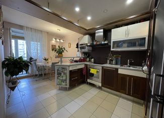 Продам 3-комнатную квартиру, 92.4 м2, Санкт-Петербург, Галерный проезд, 5, Галерный проезд