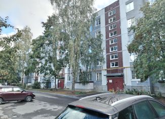 Двухкомнатная квартира на продажу, 54 м2, Тосно, шоссе Барыбина, 13