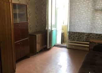 Сдается в аренду однокомнатная квартира, 30 м2, Новочеркасск, улица С.В. Мацоты, 44