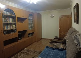 Продам 1-комнатную квартиру, 38 м2, поселок городского типа Алексеевка, Ульяновская улица, 21