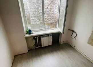 Продается 1-ком. квартира, 33 м2, Санкт-Петербург, улица Добровольцев, 48, улица Добровольцев