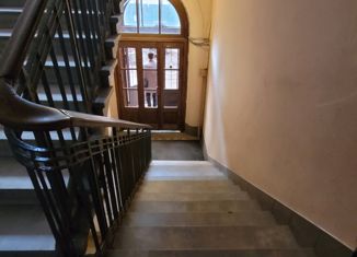 Продам квартиру студию, 11.3 м2, Москва, Мясницкая улица, 21/8с8-9, Мясницкая улица