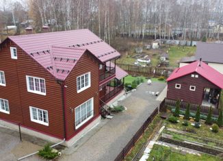 Продаю дом, 220 м2, рабочий посёлок имени Цюрупы, улица Парфенова, 145