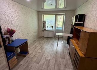 Продается двухкомнатная квартира, 44 м2, Орск, улица Васнецова, 16А