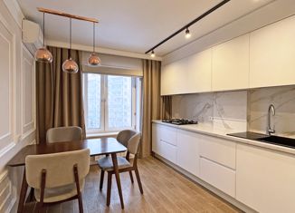 Продам 3-ком. квартиру, 61 м2, Москва, Ельнинская улица, 15, Ельнинская улица